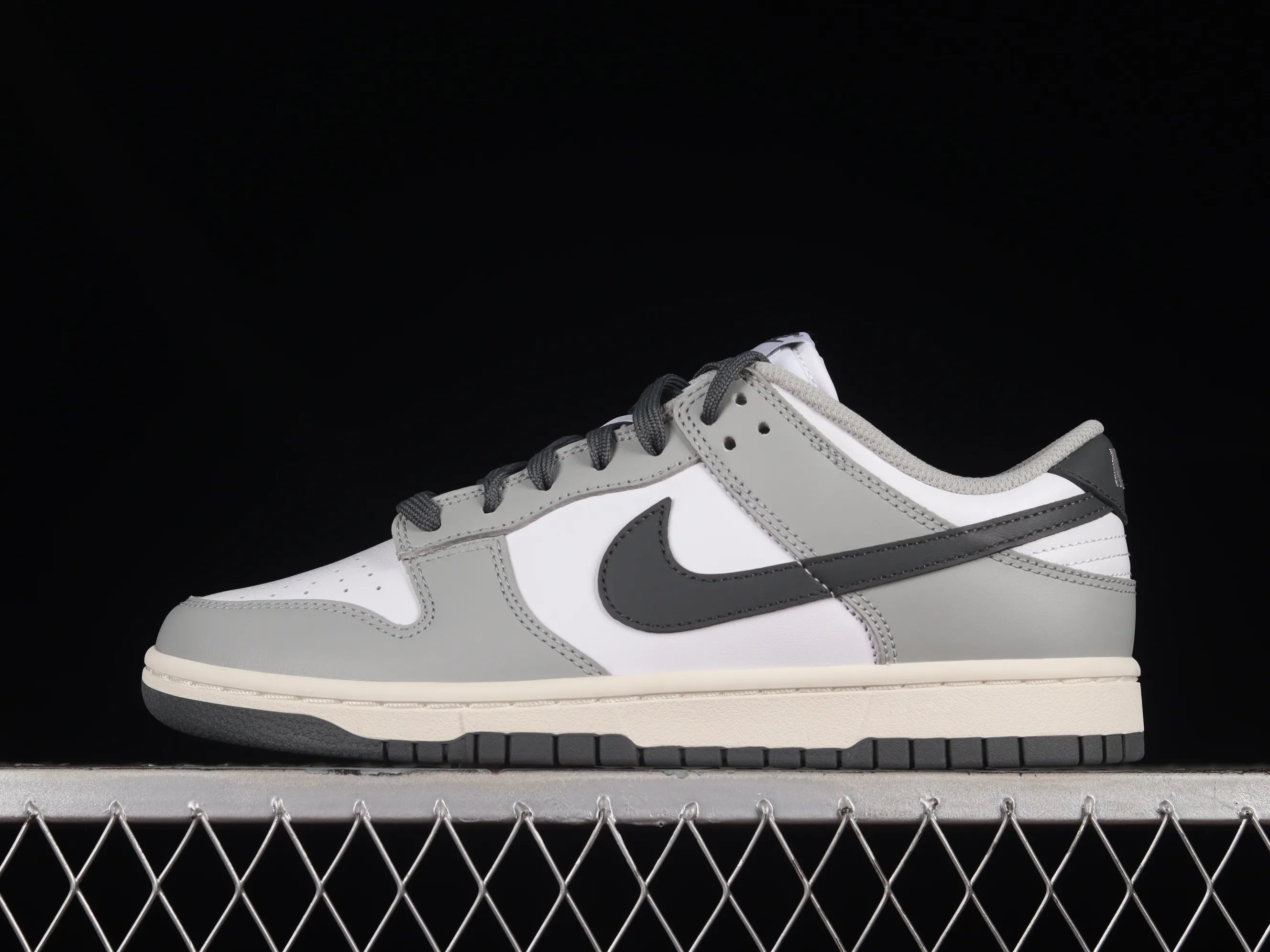 All categories Nk SB Dunk series Nk SB Dunk Low low-top sneakers M version pure original Nk Dunk Low "Light Smoke Grey" white gray SB low-top sports and leisure sneakers DD1503-117